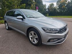 Silber Gebraucht 2020 VW Passat Business Kombi | 22.490 € (Guter Preis)