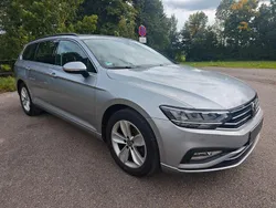 Silber Gebraucht 2020 VW Passat Business Kombi | 22.490 € (Guter Preis)