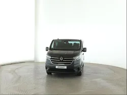 Grau Gebraucht 2024 Renault Trafic Evolution Van | 33.750 € (Fairer Preis)