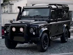 Schwarz Gebraucht 2009 Land Rover Defender SUV | 59.000 €