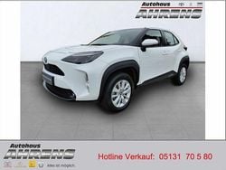 Schneeweiß Gebraucht 2022 Toyota Yaris Cross Comfort SUV | 21.990 € (Superpreis)