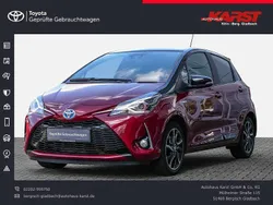 Tokiorot/dach schwarz Gebraucht 2017 Toyota Yaris Style Kleinwagen | 15.130 € (Etwas zu teuer)