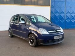 Blau Gebraucht 2004 Opel Meriva Basis Van / Kleinbus | 2.750 € (Fairer Preis)