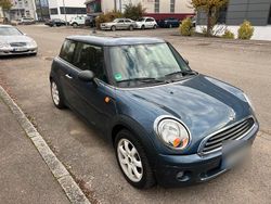 Blau Gebraucht 2009 Mini Cooper Kleinwagen | 2.900 € (Fairer Preis)