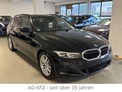 Schwarz Gebraucht 2023 BMW 318 Sport Line Limousine | 18.950 € (Guter Preis)