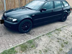 Schwarz Gebraucht 2002 BMW 316 Kombi | 1.850 € (Fairer Preis)