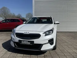 Weiß Gebraucht 2021 Kia XCeed Spirit SUV | 20.750 € (Fairer Preis)