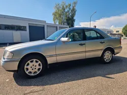 Silber Gebraucht 1995 Mercedes C180 Classic Limousine | 2.799 €