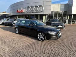 Schwarz Gebraucht 2013 Audi A4 S-Line Kombi | 14.900 €