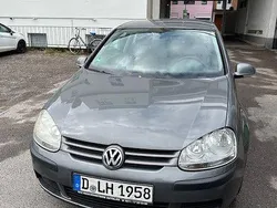Grau Gebraucht 2005 VW Golf V Trendline | 1.490 € (Superpreis)
