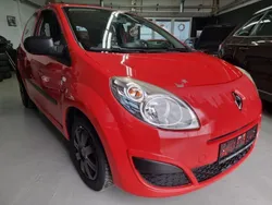 Rot Gebraucht 2010 Renault Twingo Kleinwagen | 2.748 € (Fairer Preis)
