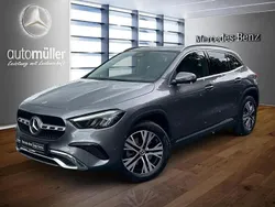 Grau Gebraucht 2024 Mercedes GLA220 Progressive SUV | 43.690 € (Fairer Preis)