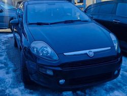 Schwarz Gebraucht 2011 Fiat Punto Evo Kleinwagen | 3.000 € (Fairer Preis)