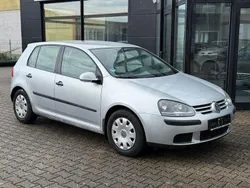 Silber Gebraucht 2004 VW Golf V Trendline Limousine | 1.790 € (Superpreis)