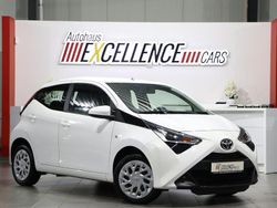 Weiß Gebraucht 2022 Toyota Aygo Business Edition Kleinwagen | 10.444 € (Fairer Preis)