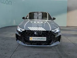 Grau Gebraucht 2024 Audi RS3 Kleinwagen | 70.199 € (Etwas zu teuer)