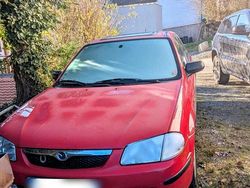 Rot Gebraucht 1998 Mazda 323F Kleinwagen | 1.300 €