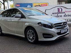 Weiß Gebraucht 2017 Mercedes B220 Van / Kleinbus | 17.999 € (Guter Preis)
