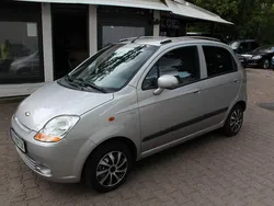 Silber Gebraucht 2006 Chevrolet Matiz Kleinwagen | 3.880 €