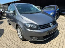 Grau Gebraucht 2010 VW Golf Plus Cross Team Van / Kleinbus | 4.200 € (Fairer Preis)