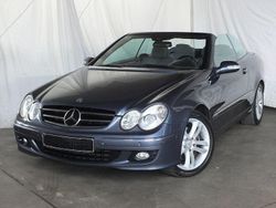 Blau Gebraucht 2005 Mercedes CLK200 Avantgarde Cabrio | 9.704 € (Etwas zu teuer)