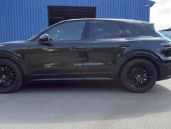 Schwarz Gebraucht 2022 Porsche Cayenne SUV | 101.600 € (Fairer Preis)