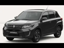 Cool white pearl metallic Neu 2025 Suzuki Vitara Comfort+ SUV | 22.290 € (Superpreis)
