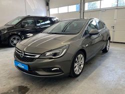 Grau Gebraucht 2017 Opel Astra Business Limousine | 9.680 € (Fairer Preis)