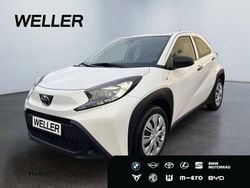 Weiß Gebraucht 2022 Toyota Aygo X SUV | 12.090 € (Guter Preis)