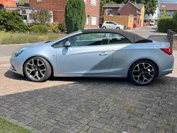 Blau Gebraucht 2014 Opel Cascada OPC Cabrio | 15.000 €