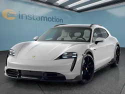 Grau Gebraucht 2022 Porsche Taycan Turbo Limousine | 87.299 € (Etwas zu teuer)