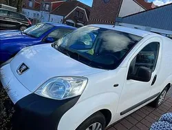 Weiß Gebraucht 2008 Peugeot Bipper Van / Kleinbus | 4.500 € (Teuer)