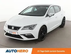 Weiß Gebraucht 2019 Seat Leon FR Limousine | 18.000 € (Fairer Preis)