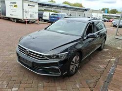 Schwarz Gebraucht 2020 VW Passat GTE Kombi | 16.950 € (Fairer Preis)