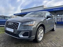 Grau Gebraucht 2016 Audi Q2 Sport SUV | 17.990 € (Fairer Preis)