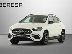 Mercedes GLA200