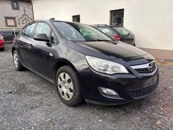 Schwarz Gebraucht 2012 Opel Astra Edition Limousine | 1.900 € (Superpreis)