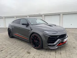 Grau Gebraucht 2022 Lamborghini Urus SUV | 271.900 € (Fairer Preis)