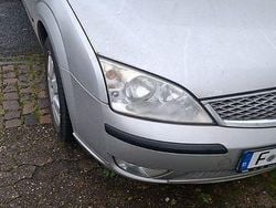 Silber Gebraucht 2006 Ford Mondeo Ghia Limousine | 2.600 € (Fairer Preis)