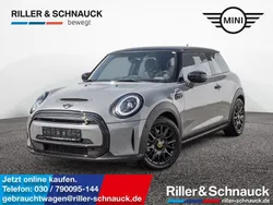 Grau Gebraucht 2022 Mini Cooper SE Classic Kleinwagen | 17.950 € (Fairer Preis)