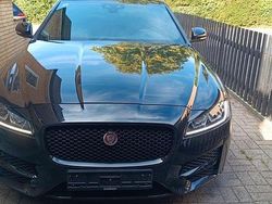 Schwarz Gebraucht 2018 Jaguar XF R-Sport Limousine | 19.000 € (Superpreis)