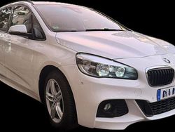 Weiß Gebraucht 2017 BMW 218 Gran Tourer M Sport Van / Kleinbus | 17.900 € (Fairer Preis)