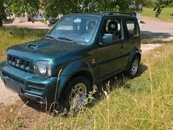 Grün Gebraucht 2007 Suzuki Jimny SUV | 6.490 € (Fairer Preis)
