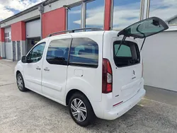 Weiß Gebraucht 2016 Citroën Berlingo Van / Kleinbus | 8.500 € (Fairer Preis)