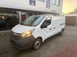 Weiß Gebraucht 2017 Opel Vivaro Van / Kleinbus | 11.899 € (Guter Preis)
