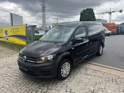 Schwarz Gebraucht 2018 VW Caddy Maxi Trendline Van / Kleinbus | 10.800 € (Teuer)