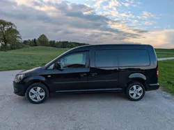 Schwarz Gebraucht 2012 VW Caddy Maxi Van / Kleinbus | 8.699 € (Fairer Preis)