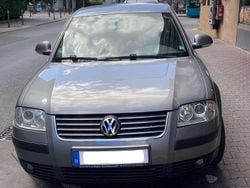 Silber Gebraucht 2003 VW Passat Trendline Limousine | 2.000 € (Fairer Preis)