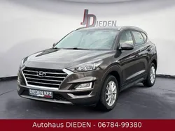 Grau Gebraucht 2020 Hyundai Tucson Trend SUV | 20.900 € (Superpreis)