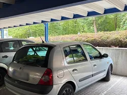 Silber Gebraucht 2002 Renault Clio II Kleinwagen | 1.790 € (Fairer Preis)